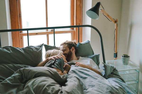 爱情36计挽回男人的心：智慧策略让感情重燃