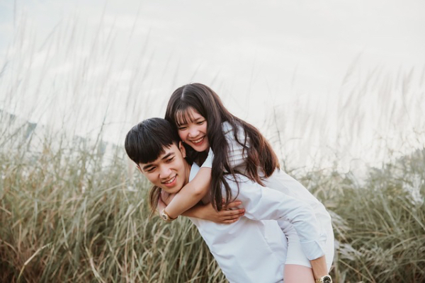 如何挽回老公的感情？实用句子与技巧助你修复婚姻危机