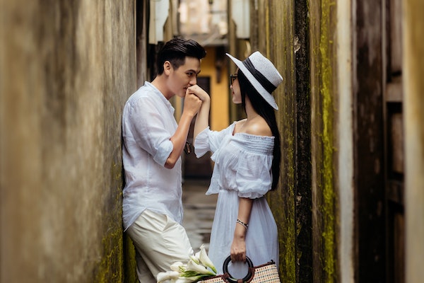撒娇挽回老公的话语短句：轻松修复婚姻裂痕的秘诀
